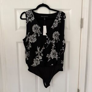 White House Black Market Peony Sketch Black Mesh Bodysuit L V-Neck Sleeveless‎